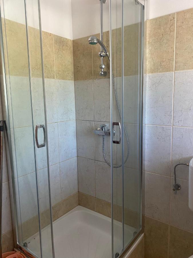 Abigel Apartmanhaz Balatonfured Exterior photo