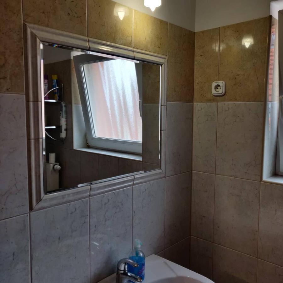 Abigel Apartmanhaz Balatonfured Exterior photo